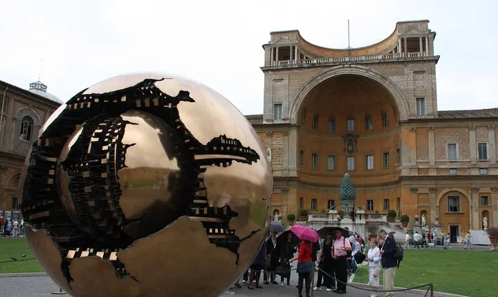 Wheelchair Accessible Skip the Line Private Vatican Tour with Sistine Chapel