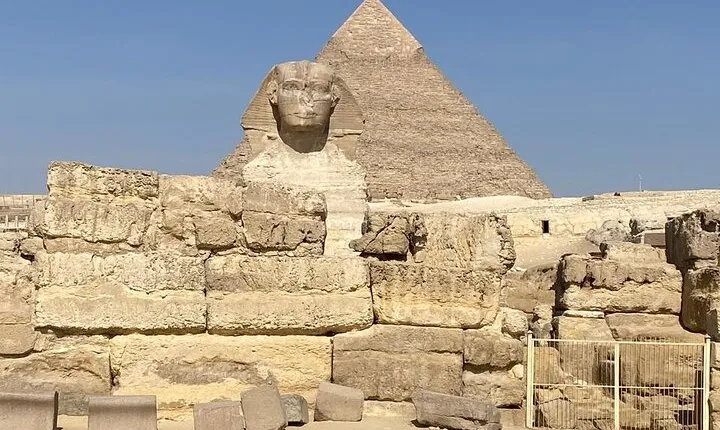 Around Sphinx and Pyramids Tour