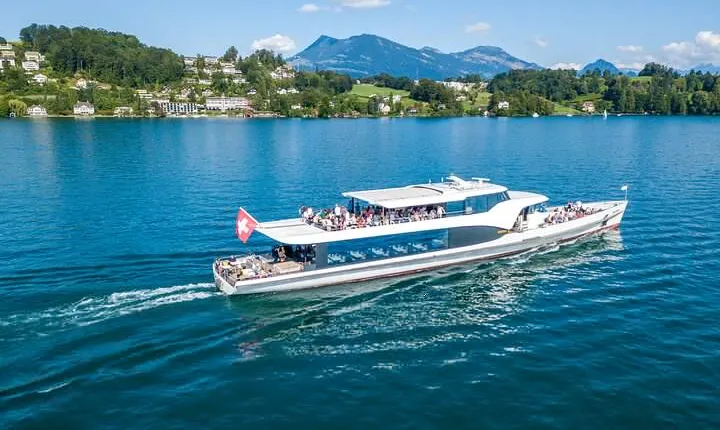Lake Lucerne Panoramic Sightseeing Cruise