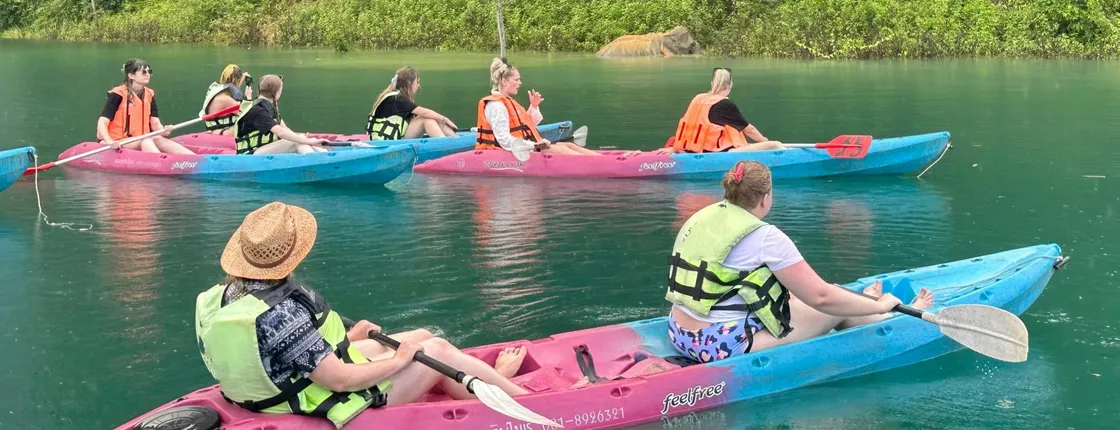 Full-Day Cheow Lan Lake Tour from Khao Lak with Kayaking and Lunch
