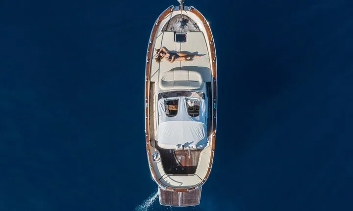 Capri Private Boat Tour from Sorrento, Capri or Positano