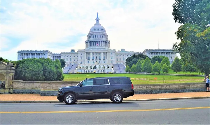 Ultimate Private City Tour of Washington DC - Up to 5 Guests