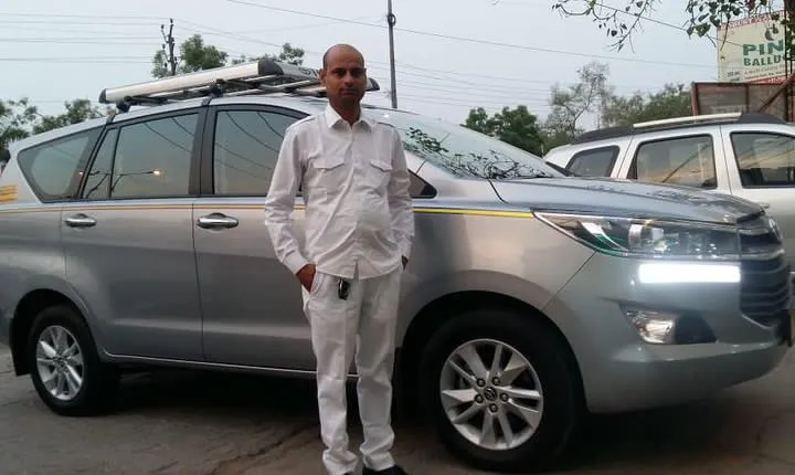 Private Transfer From Agra to Delhi