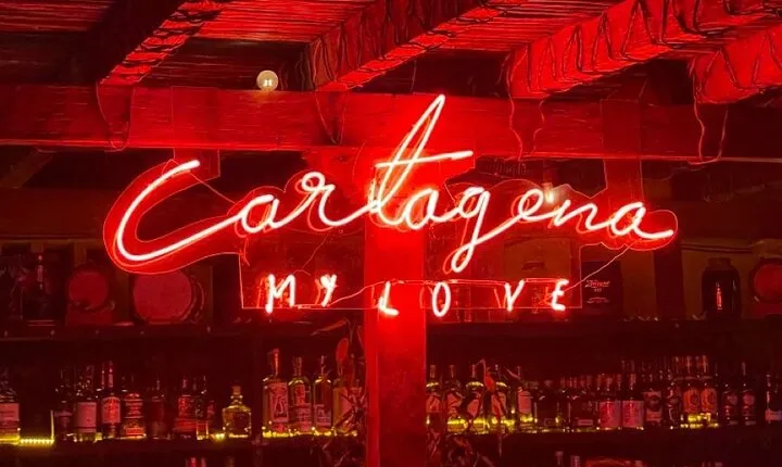Pub Crawl Nightlife in Cartagena