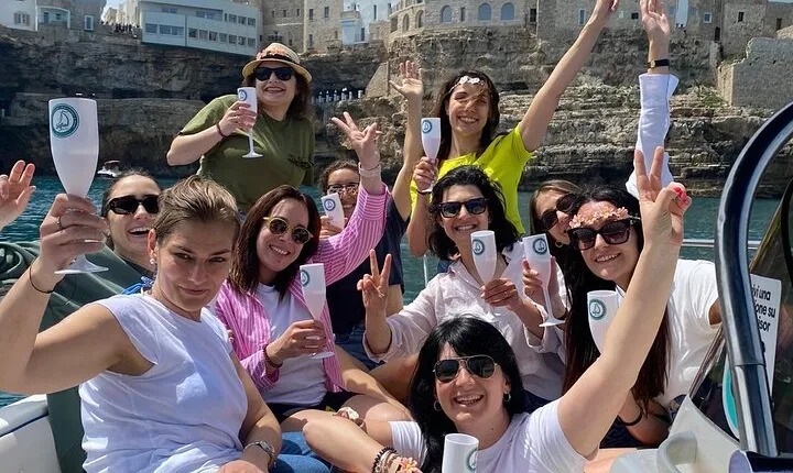 Private Boat Trip to the Polignano a Mare Caves