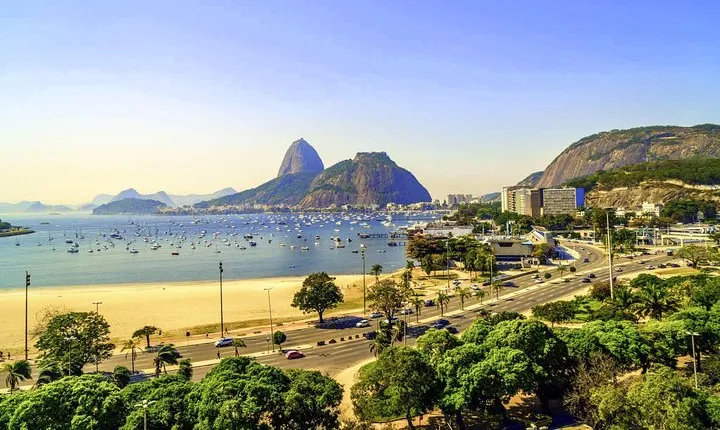 Private Rio de Janeiro Layover Transfer & Tour from Airport
