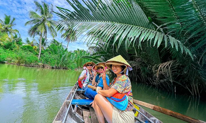 'Cost-Saving' Cu Chi Tunnels & Mekong Delta 1-Day Tour