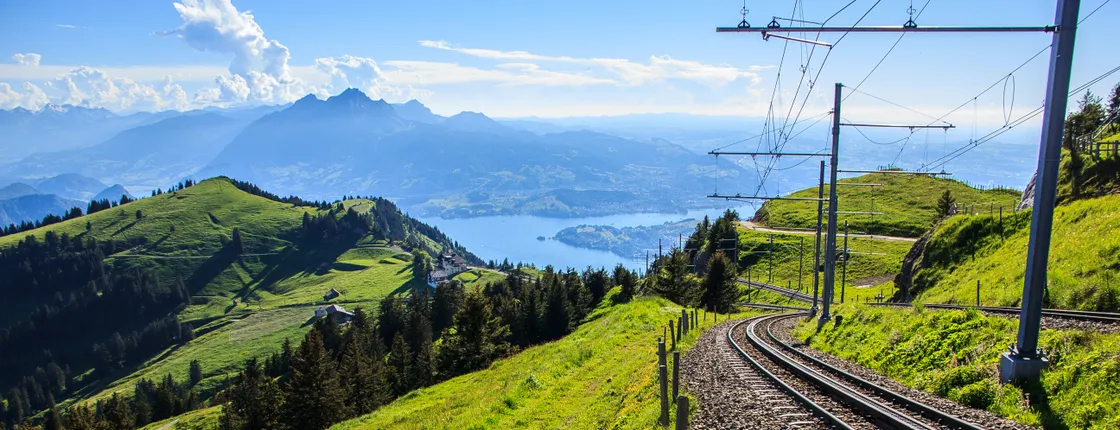 Private day tour to the Rigi, the queen of mountains, and to Lucerne from Zürich