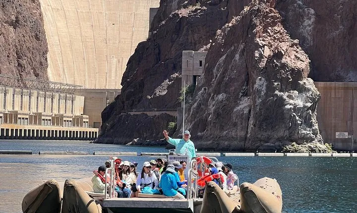 1.5 Hour Guided Raft Tour at Base of Hoover Dam With Transport