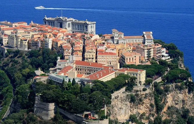 Nice, Monaco, Monte Carlo, Eze, 7H from Cannes port Small-Group Shore Excursion