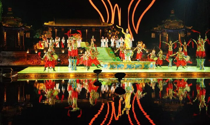 Terracotta Army Tour with Evening Show of Everlasting Regret Song
