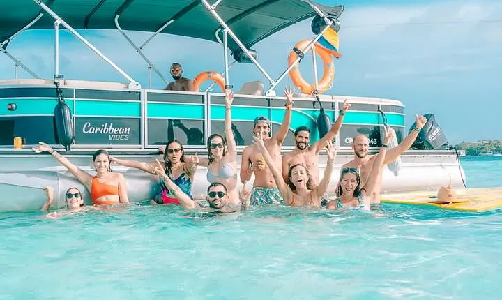 Marine Safari Tour on San Andrés Island: Includes photo with DRONE