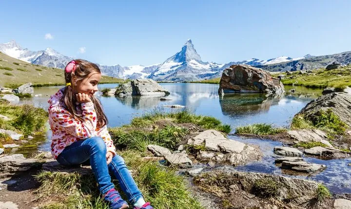Majestic Hiking Private Tour in Zermatt with pick up