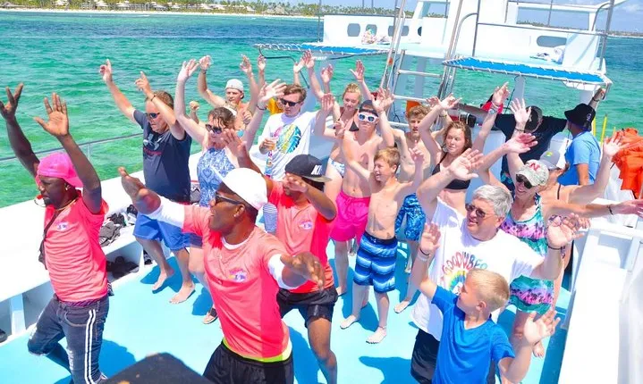 Party boat in Catamaran with Open Bar adults only
