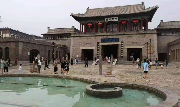 Private Tour: Simatai Great Wall and Gubei Water town with option