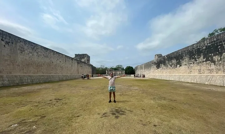 Chichen Itza Cenote Saamal and Valladolid Day from Tulum