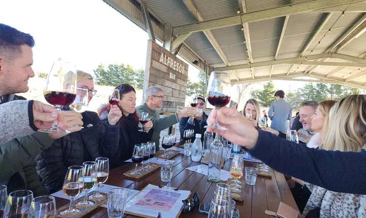 Half-Day Canberra Winery Tour to Murrumbateman /w lunch