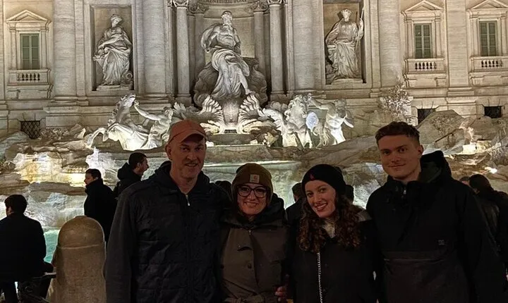 Rome Squares & Fountains Walking Tour With A Guide