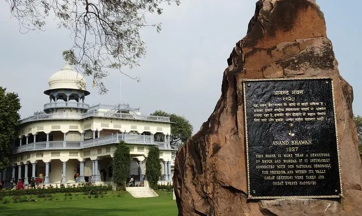 Private Custom Tour: Allahabad (Prayagraj) Sightseeing with Guide