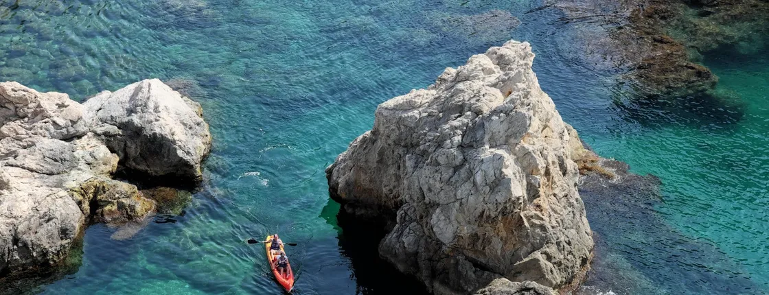 Kayak tour on the coast of Taormina