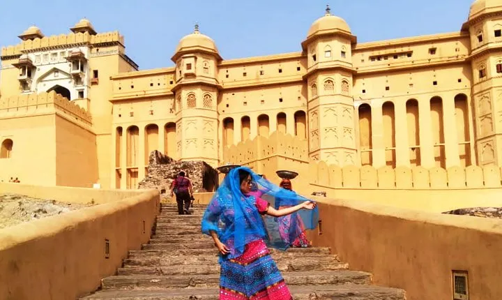 Royal Trails of Jaipur (Guided Full Day Sightseeing City Tour)