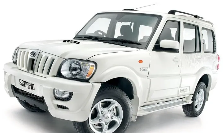 Private Car Transfer from Kathmandu to Pokhara or Chitwan or Vv