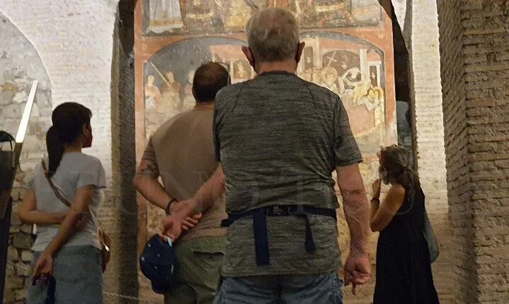 Colosseum and St. Clements Undergrounds Private Tour