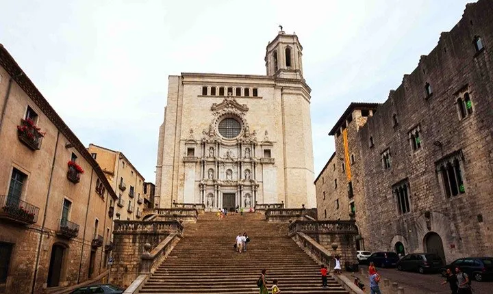 Girona Tour