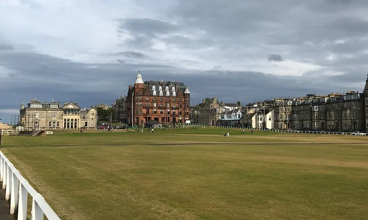 St Andrews and Culross Luxury Day Private Tour