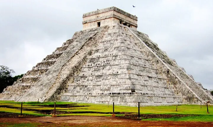 Tulum to Chichen Itza - Private Round-Trip Transfer