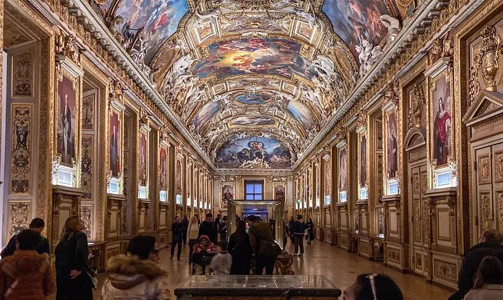 Louvre Highlights & Mona Lisa Guided Tour