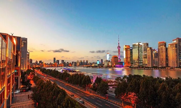 Private Customized Shanghai City Day Tour with Local Expert