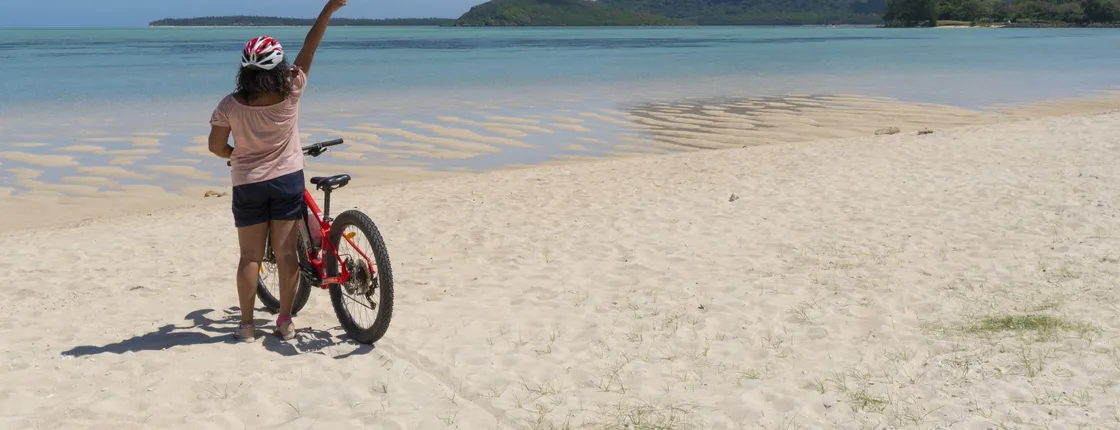 Mauritius E-biking tour in Le Morne
