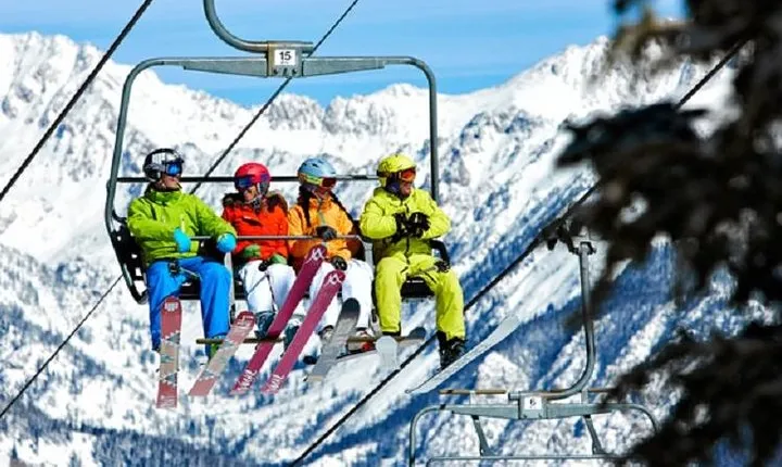Heavenly Premium Snowboard Rental Including Delivery