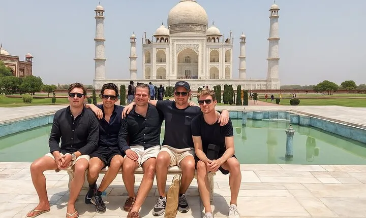 Same Day Taj Mahal & Agra Fort Tour from Delhi by Car