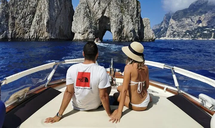 Private Boat Tour of Capri from Positano