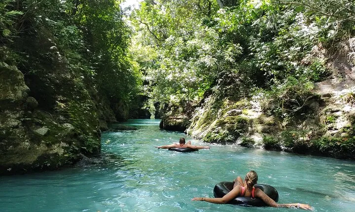 Private Full-Day Local Waterfalls Experience in Curubande