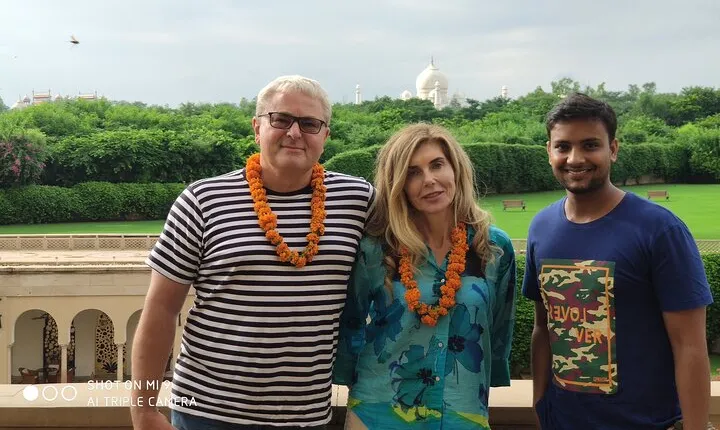 Private Same Day Taj Mahal And Agra Fort Guided Tour From Delhi By Car