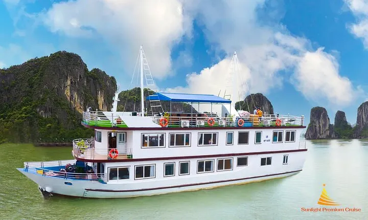 Halong Bay and Lan Ha Bay 2 Days 1 Night with Sunlight Premium
