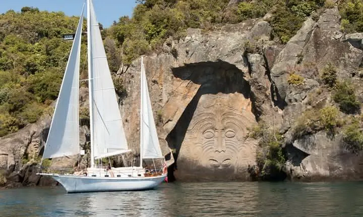 Maori Rock Carvings Eco Sailing Taupo