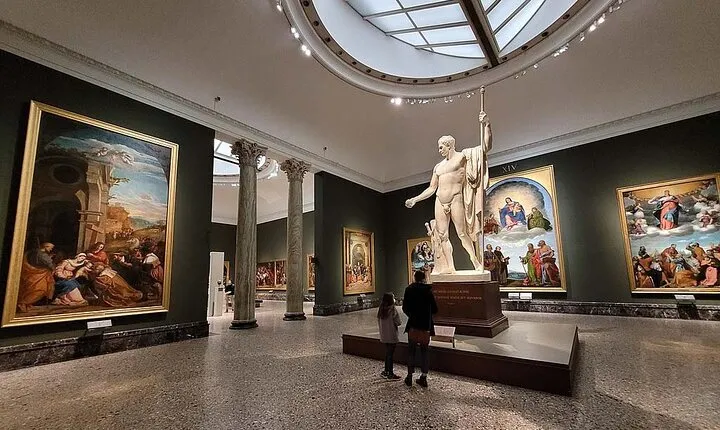 Explore the Brera Gallery and District Charm on a Guided Tour
