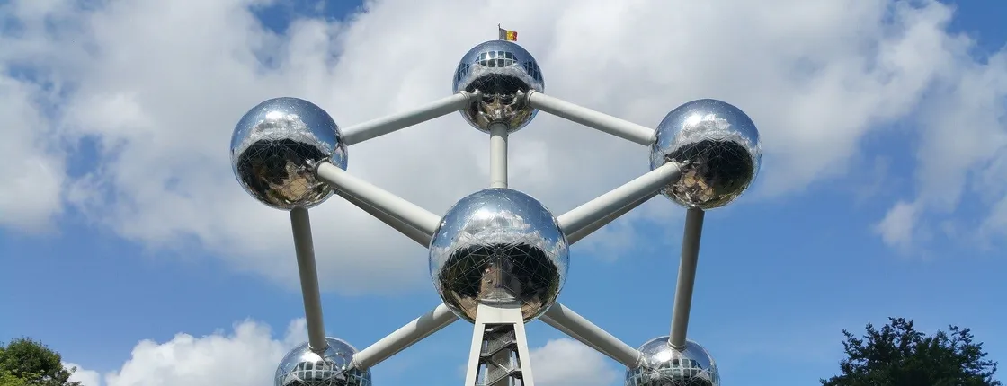 Brussels sightseeing tour with a stop at the Atomium