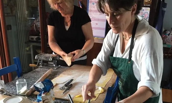  Cooking Class and Dinner in 17th Century Villa at Parma