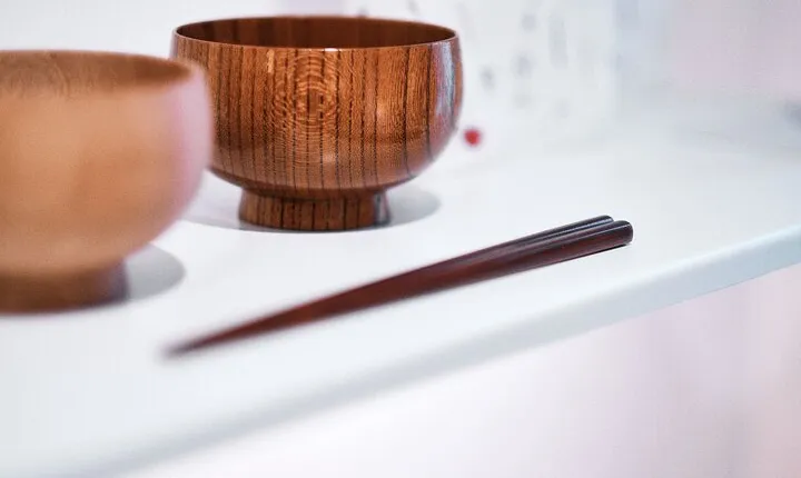 Kyoto Urushi Lacquer Factory Tour and Chopstick Making Experience