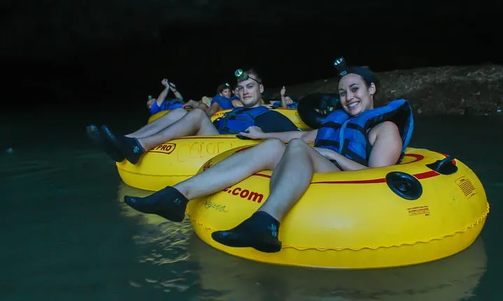Altun Ha and Cave Tubing Tour from Belize City