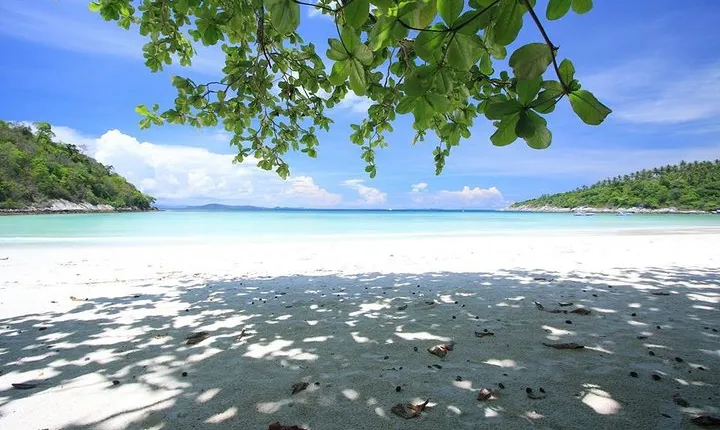 Phuket Raya Island Day Tour with Snorkeling OR Scuba Diving