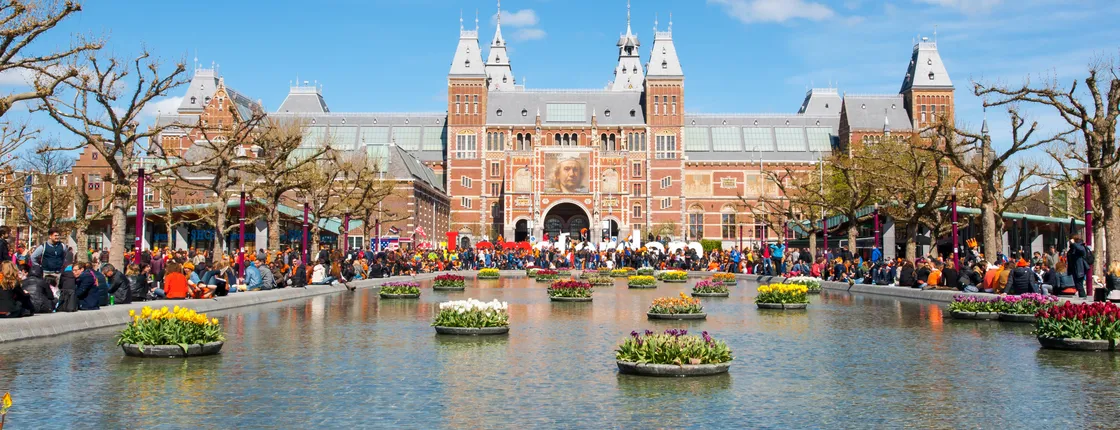 Private Amsterdam walking tour and Rijksmuseum visit