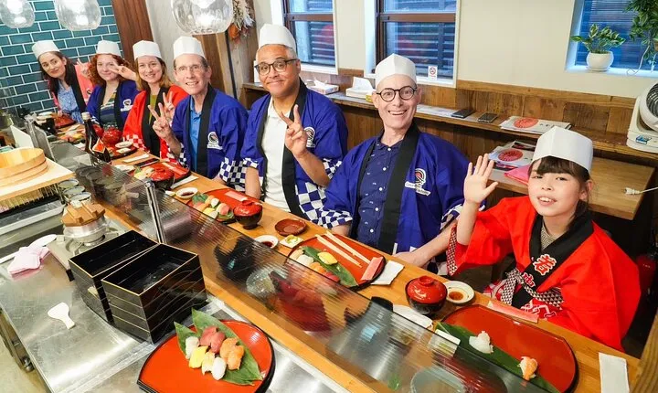 Kobe : Create & Savor Sushi & Kobe Beef Like a Master
