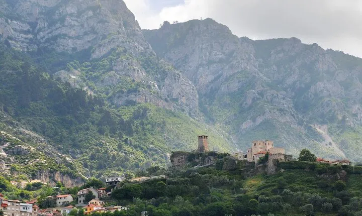 Guided Tour to Kruja, Holy Mountain & Old Bazaar from Durres