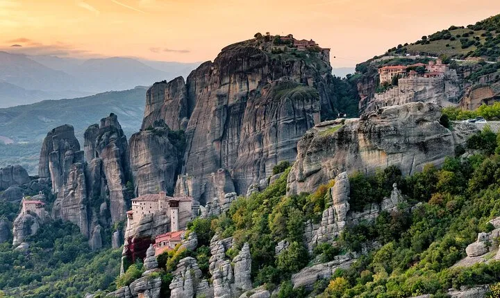 Athens: 2-Day Trip to Meteora with Guided Tours and Hotel